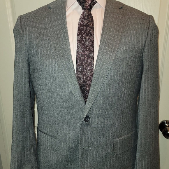 NWOT Wool/Flannel Grey Pinstrip Suit - Picture 1 of 5